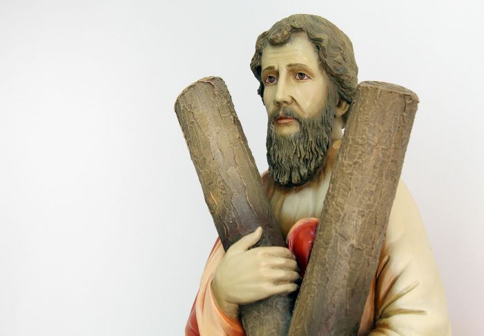 Sfântul Andrei la ortodoxi și catolici: semnificație, tradiții și diferențe